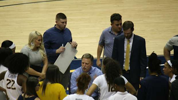 Christopher Hall - Sports Illustrated: Mountaineer Maven
