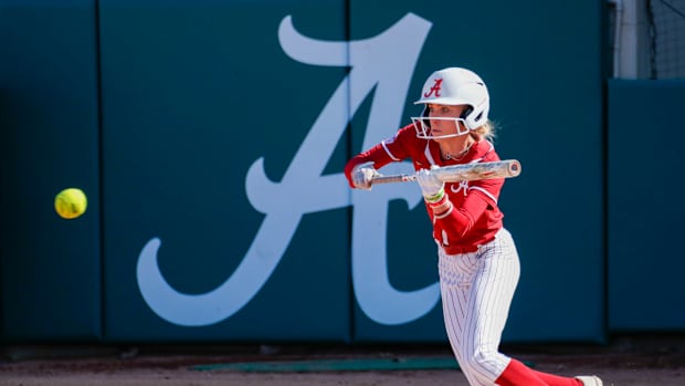 Alabama softball player Alexis Mack
