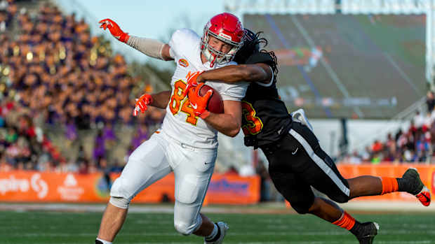 Adam Trautman, Dayton Flyers, New Orleans Saints