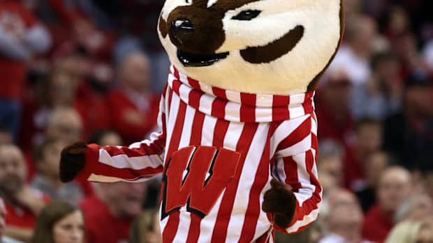 Bucky Badger Mary Langenfeld-USA TODAY Sports