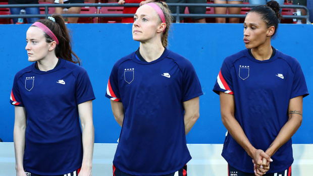 The USWNT is fighting U.S. Soccer for greater pay