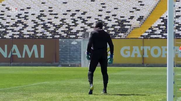 Colo-Colo train ahead of Chilean Superclásico