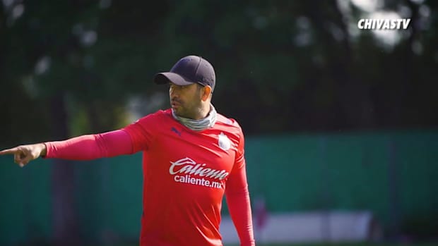 Chivas prepare for game vs Tigres