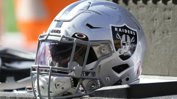 Las Vegas Raiders helmet