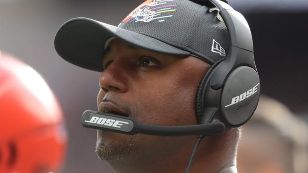 Cleveland Browns defensive coordinator Joe Woods looks to the scoreboard for a replay during the first half of an NFL football game at FirstEnergy Stadium, Sunday, Oct. 17, 2021, in Cleveland, Ohio. [Jeff Lange/Beacon Journal] Browns 22