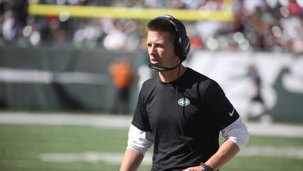 Jets offensive coordinator Mike LaFleur