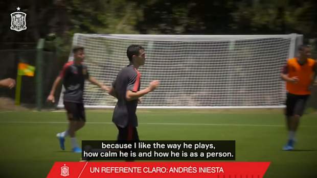 Pedri: 'When I was a kid, I wanted to get Iniesta’s haircut'