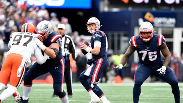 mac jones patriots