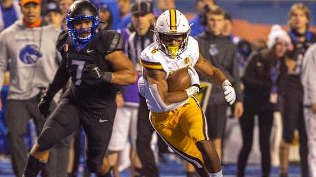 wyoming football