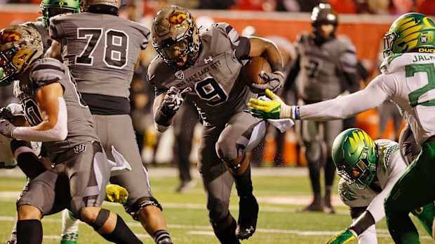 Tavion Thomas vs. Oregon