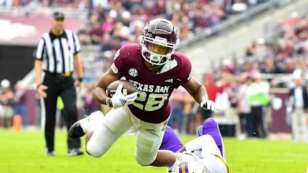 2022 NFL Draft running back rankings. Where does Texas A&M Aggies back Isaiah Spiller rank?