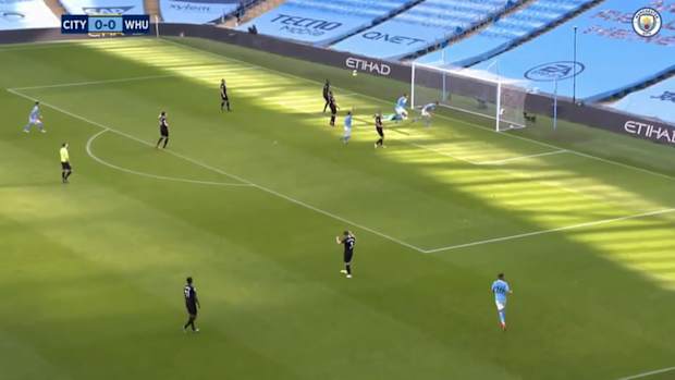 Dias scores first Man City goal vs West Ham