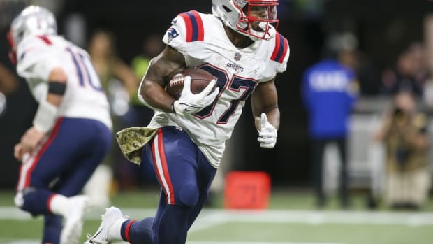 Nov 18, 2021; Atlanta, Georgia, USA; New England Patriots running back Damien Harris (37) runs the ball against the Atlanta Falcons in the second half at Mercedes-Benz Stadium. Mandatory Credit: Brett Davis-USA TODAY Sports
