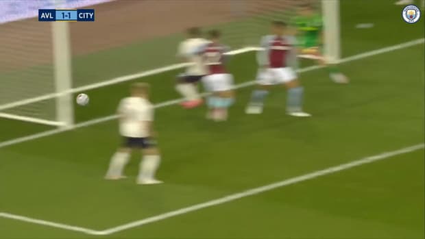 Phil Foden's no-look finish vs Aston Villa
