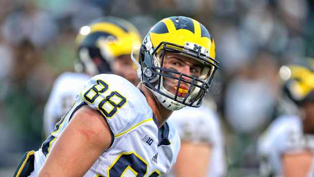Jake Butt with Michigan.