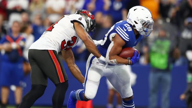 Indianapolis Colts running back Jonathan Taylor (28) goes in for a late game touchdown Sunday, Nov. 28, 2021, during a game against the Tampa Bay Buccaneers at Lucas Oil Stadium in Indianapolis.