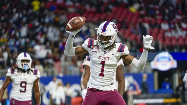 South Carolina State Bulldogs wide receiver Shaquan Davis (1)