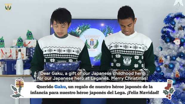 Gaku Shibasaki receives Dragon Ball Christmas gift