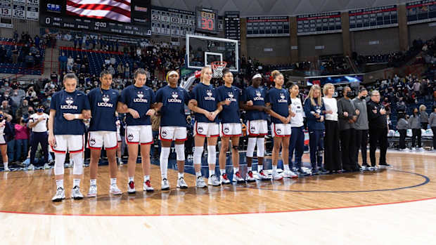 2122WBB_5033