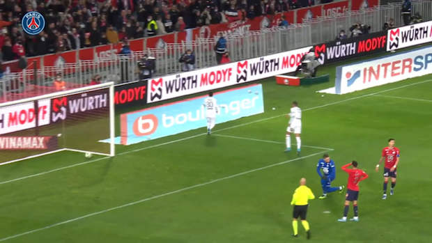Lionel Messi's superb chip vs Lille