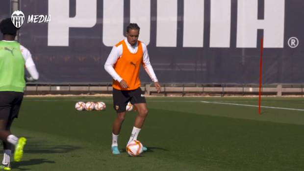 Valencia’s last training before semi-final first leg vs Athletic