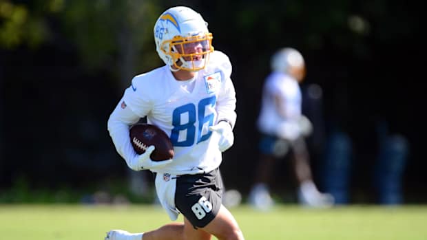 Jul 29, 2021; Costa Mesa, CA, United States; Los Angeles Chargers wide receiver Austin Proehl (86) during training camp at Jack Hammett Sports Complex.