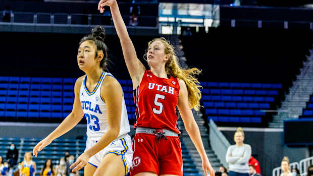 Utah freshman No. 5 Gianna Kneepkens.