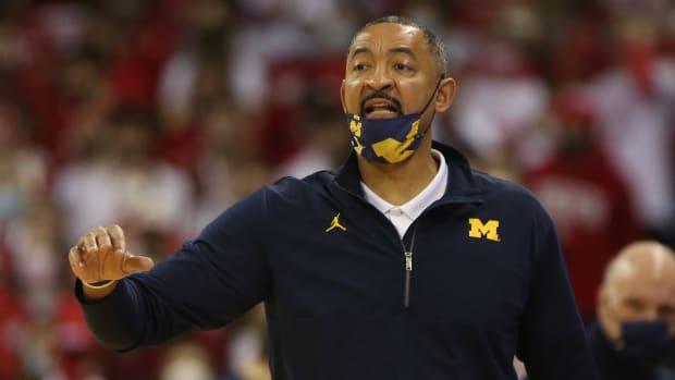 Closeup of Michigan coach Juwan Howard on the sideline