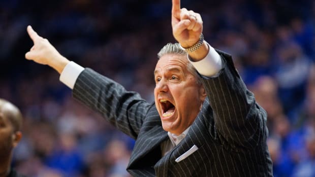 NCAA Basketball: Louisiana State at KentuckyKentucky Wildcats head coach John Calipari yells to his players during the first half against the LSU Tigers at Rupp Arena at Central Bank Center.