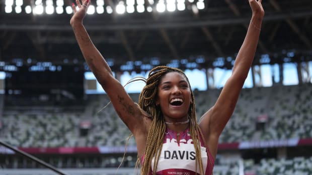 tara-davis-olympics-lead