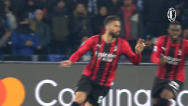 Giroud's first away goal for AC Milan