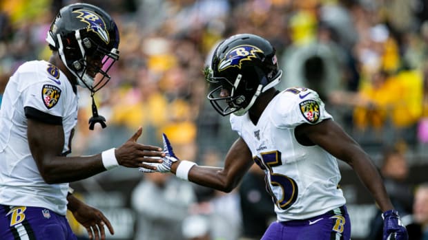 Lamar-Jackson-and-Marquise-Brown