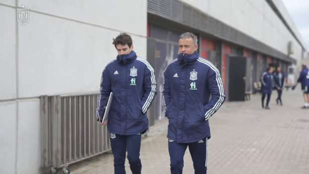 Rondos in training as Spain prepare for friendlies vs Albania and Iceland