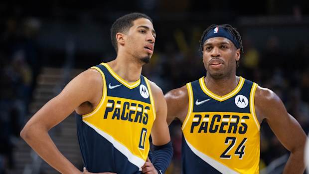 Tyrese Haliburton Buddy HIeld Indiana Pacers