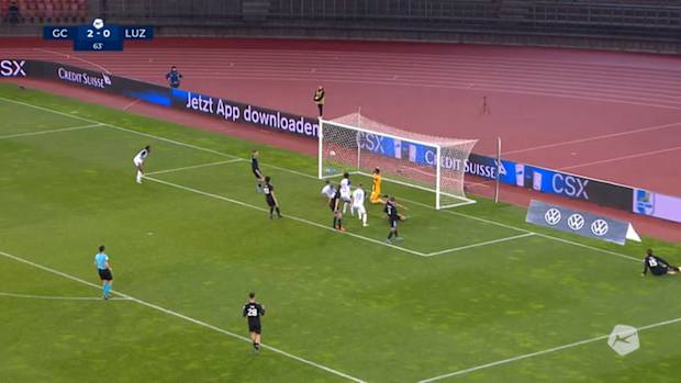 Bad goal kick leads to a great rabona goal by Abubakar in Switzerland