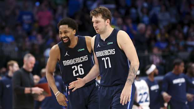 Spencer Dinwiddie, Dallas Mavericks, Luka Doncic