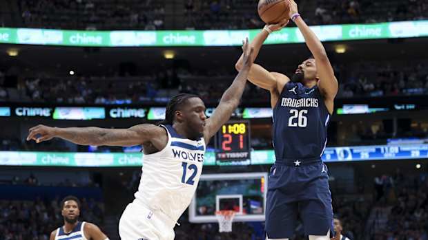 Spencer Dinwiddie, Dallas Mavericks