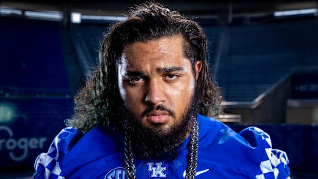 UK senior offensive lineman Darian Kinnard. Aug. 6, 2021 Kinnard Darian Uk Football139