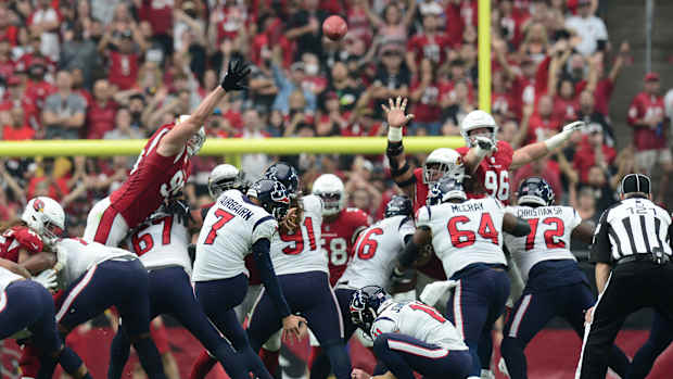 Ka'imi Fairbairn and Cam Johnson