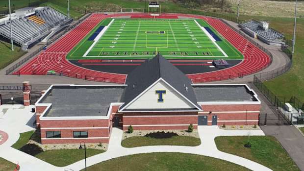 Tallmadge-HS-UConn
