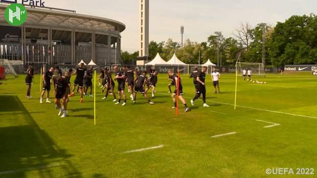 Frankfurt get ready for Europa League final