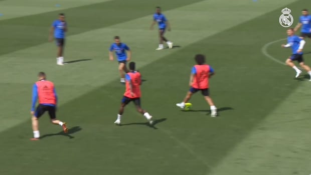 Luka Modric and Real Madrid in the last training session ahead of Betis game