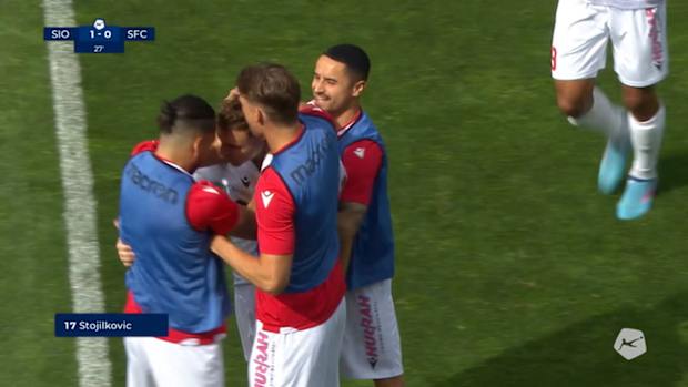Defensive howler leads to lob goal in Swiss league