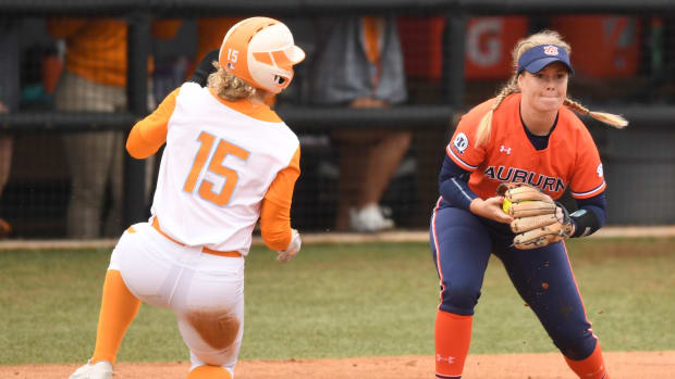 AUBURN SOFTBALL