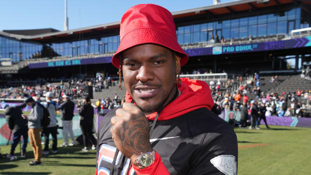 Feb 3, 2022; Las Vegas, NV, USA; Kansas City Chiefs defensive end Frank Clark (55) pose during AFC practice for the Pro Bowl at Las Vegas Ballpark. Mandatory Credit: Kirby Lee-USA TODAY Sports