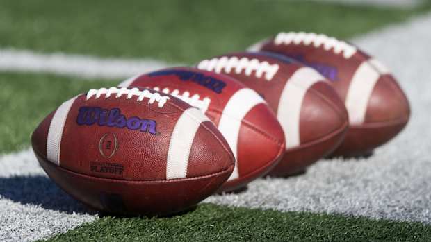 College football news, rankings, schedules, and recruiting from College Football HQ.