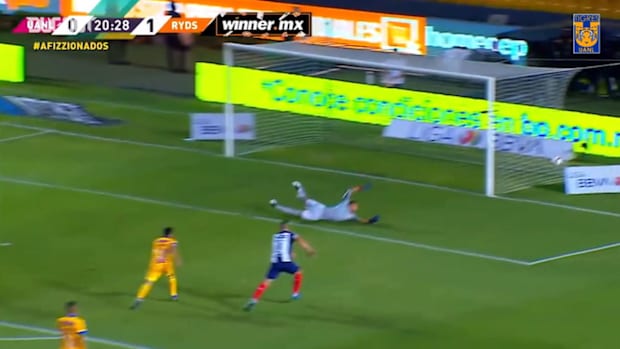 Tigres beat Monterrey 2-1