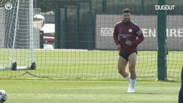 City stars get ready for Paris trip