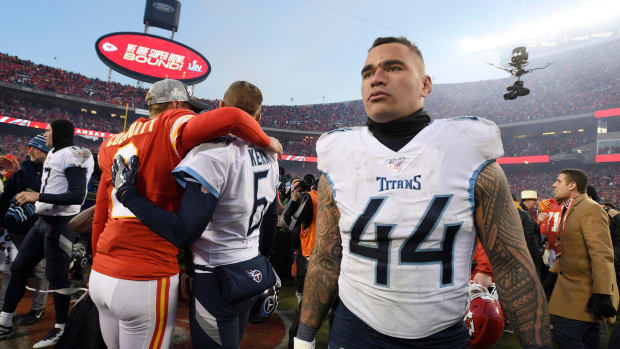 Tennessee Titans outside linebacker Kamalei Correa (44) walks off the field after the team s 35-24 loss to the Kansas City Chiefs in the AFC Championship game at Arrowhead Stadium Sunday, Jan. 19, 2020 in Kansas City, Mo. 85a8418