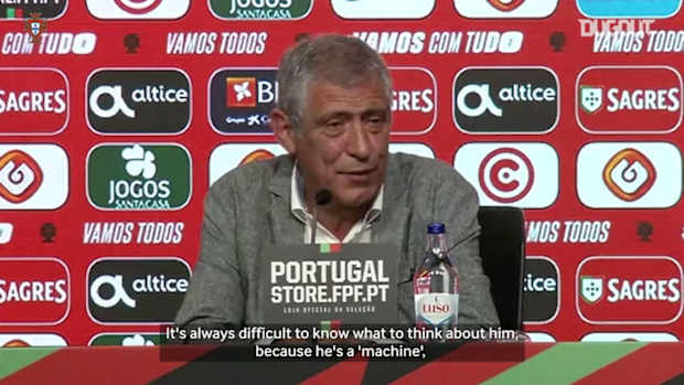 Fernando Santos discuss Ronaldo's future in the Portugal national team 